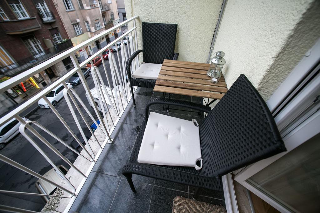 Budapest Downtown Apartments With Balcony & Optional Garage & Restaurant In The Building Стая снимка