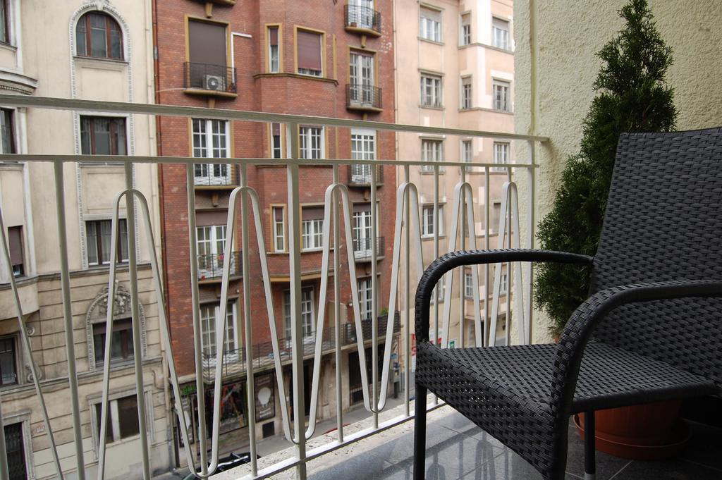 Budapest Downtown Apartments With Balcony & Optional Garage & Restaurant In The Building Екстериор снимка